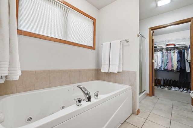 1207 Parkview Street, Cottage Grove, WI 53527