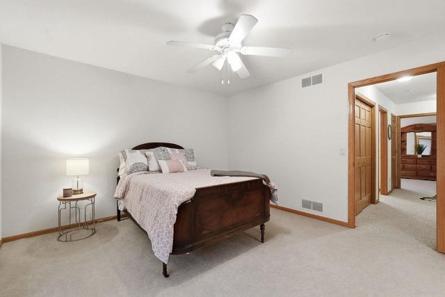 1207 Parkview Street, Cottage Grove, WI 53527