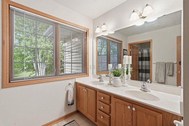 1207 Parkview Street, Cottage Grove, WI 53527