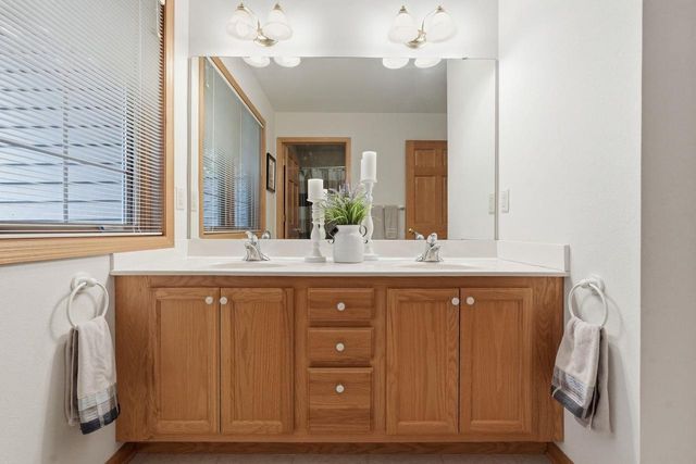 1207 Parkview Street, Cottage Grove, WI 53527