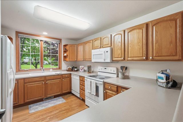 1207 Parkview Street, Cottage Grove, WI 53527