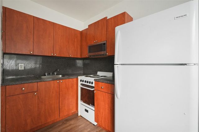 730 84th Street, Miami Beach, FL 33141