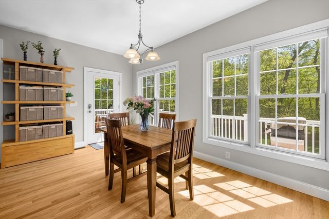 243 Cottrell Rd, Tiverton, RI 02878