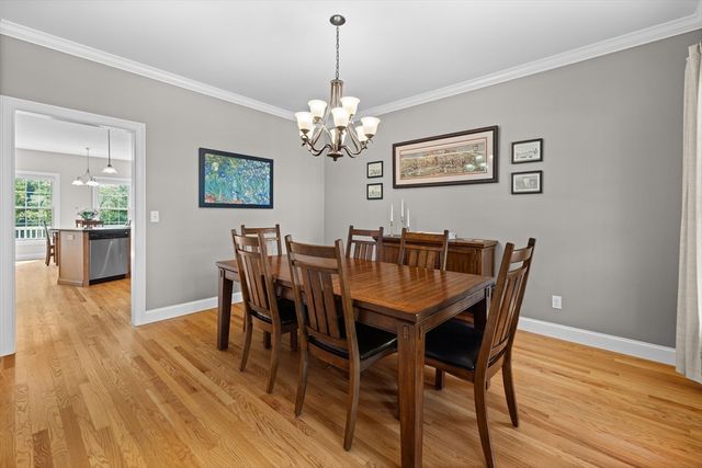 243 Cottrell Rd, Tiverton, RI 02878