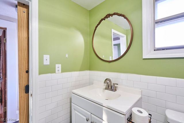 965 Nevin Street, Akron, OH 44310