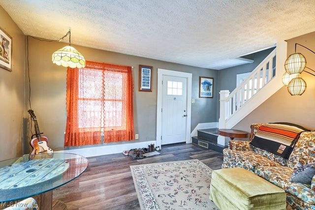 965 Nevin Street, Akron, OH 44310