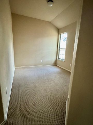 3000 Whisper Oaks LN A, Georgetown, TX 78628