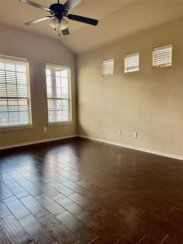 3000 Whisper Oaks LN A, Georgetown, TX 78628