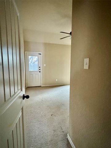 3000 Whisper Oaks LN A, Georgetown, TX 78628