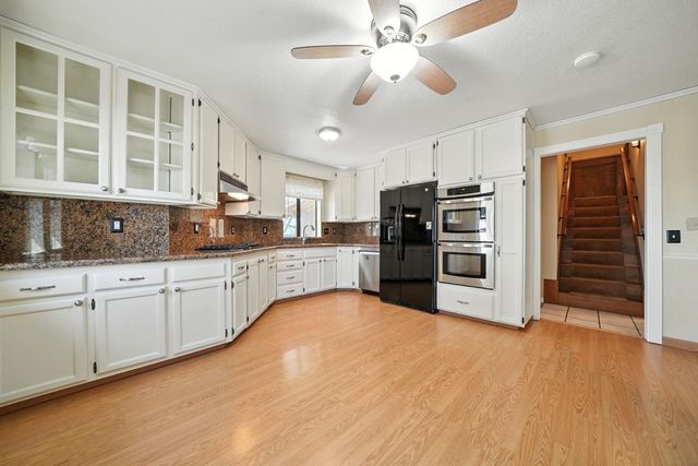 10451 Argonaut Ln, Jackson, CA 95642