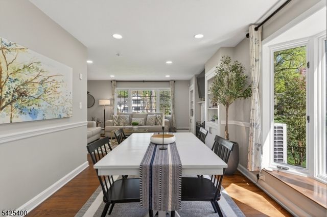 28 Spring Ridge Dr, Berkeley Heights Twp., NJ 07922