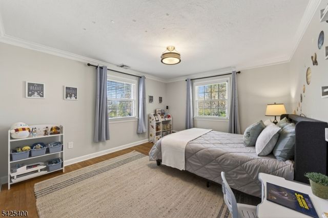 28 Spring Ridge Dr, Berkeley Heights Twp., NJ 07922