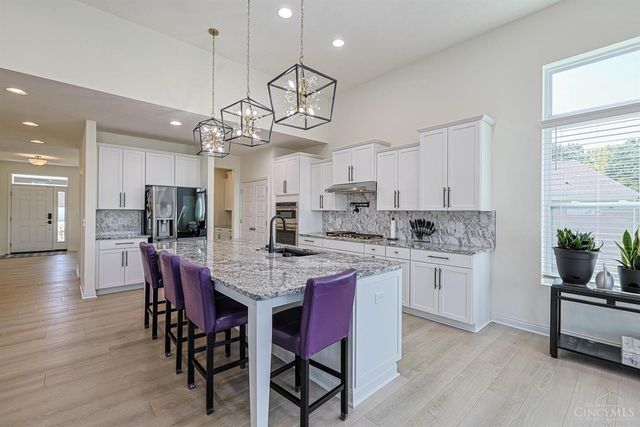 6023 Falconway Court, Green Twp, OH 45247
