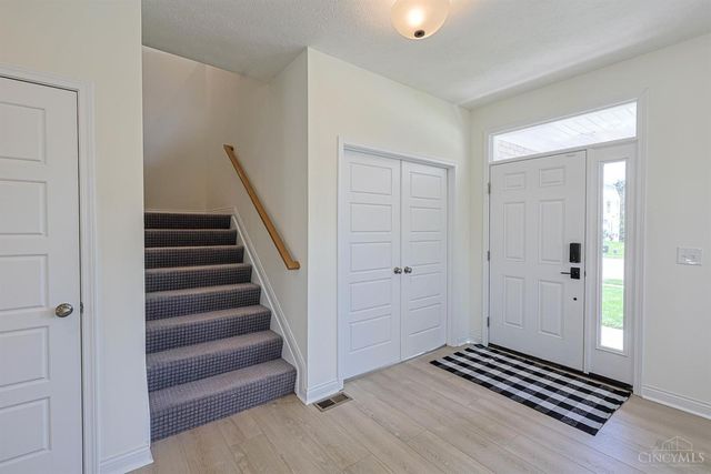 6023 Falconway Court, Green Twp, OH 45247