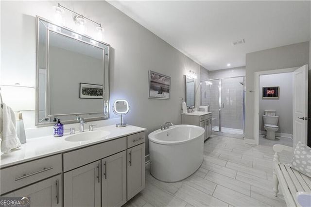 767 Hadley Lane NE, Marietta, GA 30068