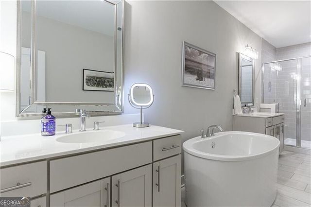 767 Hadley Lane NE, Marietta, GA 30068