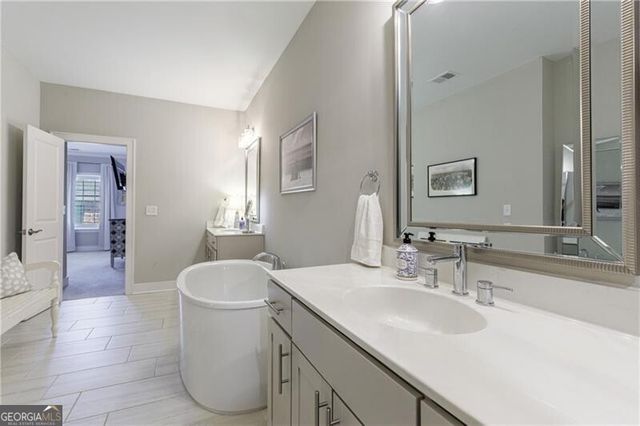 767 Hadley Lane NE, Marietta, GA 30068