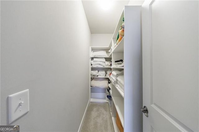 767 Hadley Lane NE, Marietta, GA 30068