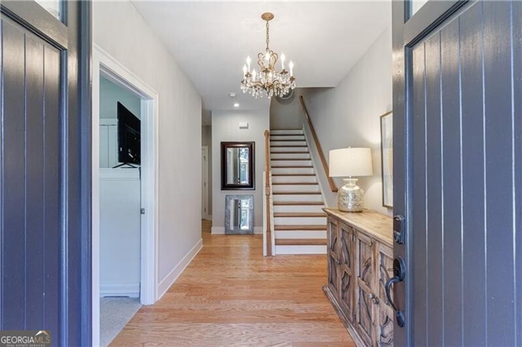 767 Hadley Lane NE, Marietta, GA 30068