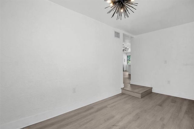 4000 GROVE STREET S, St Petersburg, FL 33705