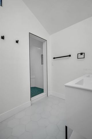 4000 GROVE STREET S, St Petersburg, FL 33705