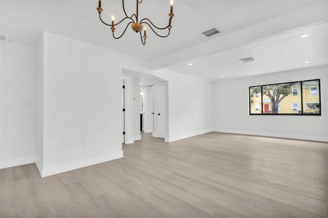 4000 GROVE STREET S, St Petersburg, FL 33705