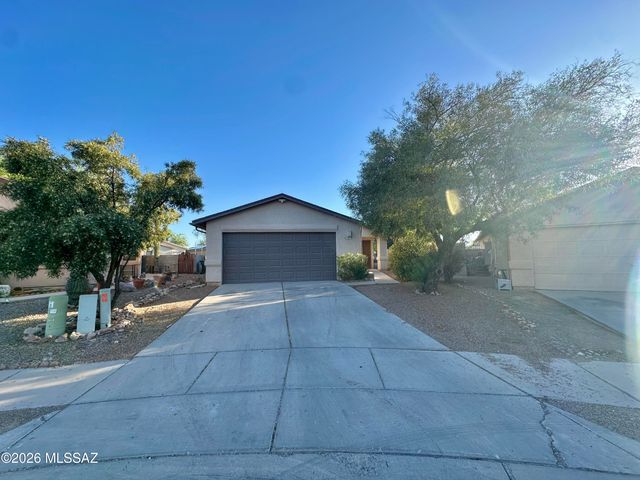 1679 W Sauvignon Drive, Tucson, AZ 85746