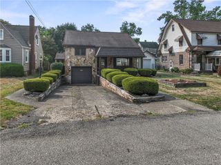 1245 Avondale Dr, Industry, PA 15052