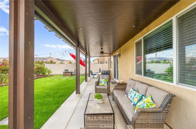 11112 Ilama Court, Corona, CA 92883