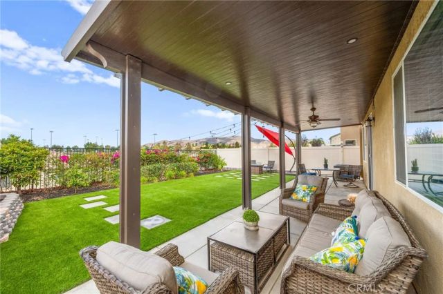 11112 Ilama Court, Corona, CA 92883