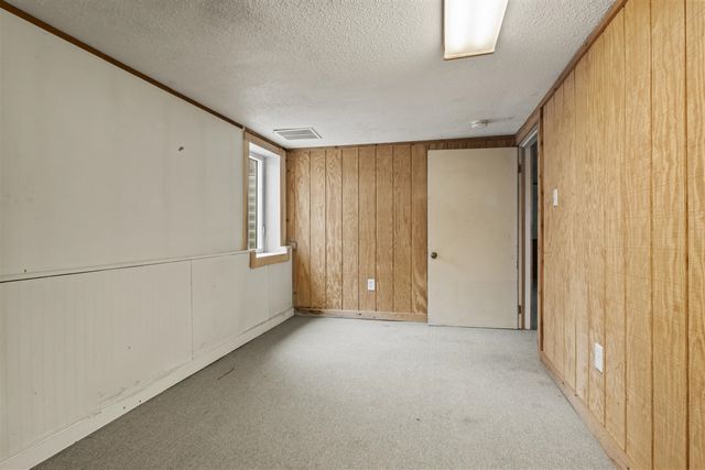 1951 Ridgewood Avenue, Grand Rapids, MI 49506