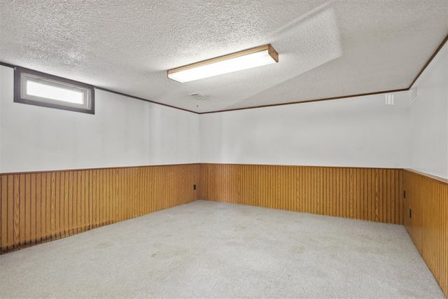 1951 Ridgewood Avenue, Grand Rapids, MI 49506