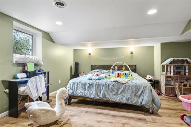 1951 Ridgewood Avenue, Grand Rapids, MI 49506