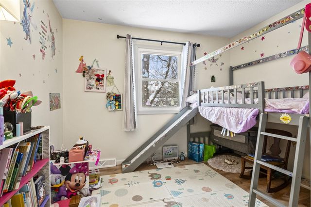 1951 Ridgewood Avenue, Grand Rapids, MI 49506