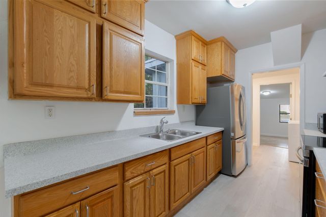 904 SE 16th Street, Stuart, FL 34994