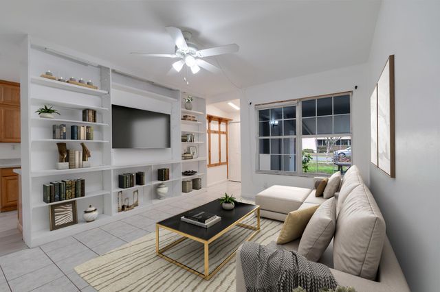 904 SE 16th Street, Stuart, FL 34994