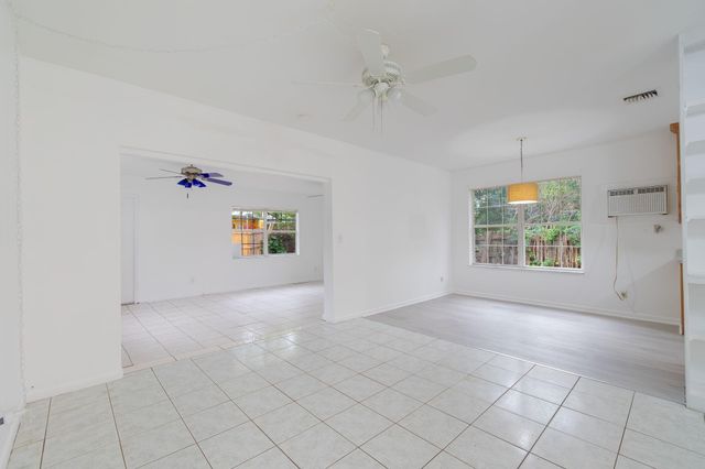 904 SE 16th Street, Stuart, FL 34994
