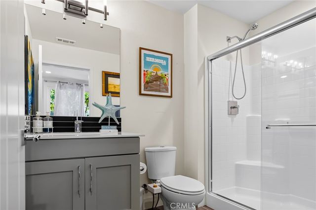 1687 Grand View, Costa Mesa, CA 92627