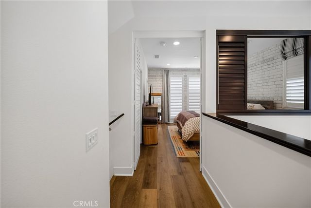 1687 Grand View, Costa Mesa, CA 92627