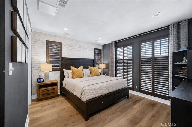 1687 Grand View, Costa Mesa, CA 92627