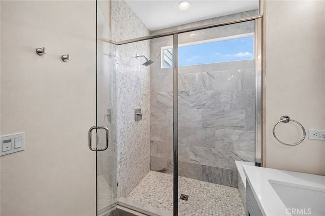 1687 Grand View, Costa Mesa, CA 92627
