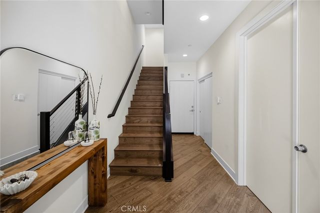 1687 Grand View, Costa Mesa, CA 92627
