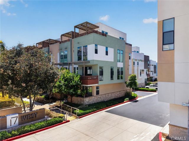 1687 Grand View, Costa Mesa, CA 92627