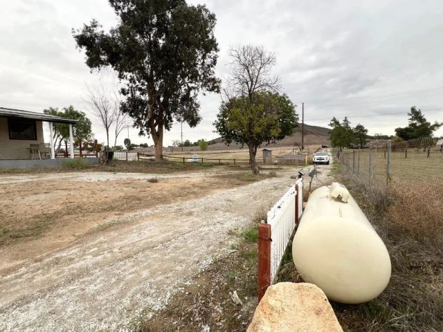 33761 Leon Rd, Winchester, CA 92596