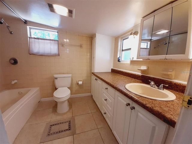 313 S RIDGEWOOD AVENUE, Deland, FL 32720