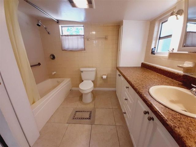 313 S RIDGEWOOD AVENUE, Deland, FL 32720