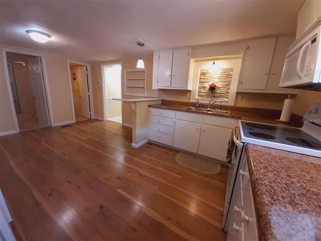 313 S RIDGEWOOD AVENUE, Deland, FL 32720