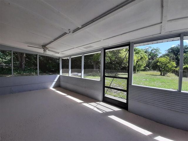 313 S RIDGEWOOD AVENUE, Deland, FL 32720