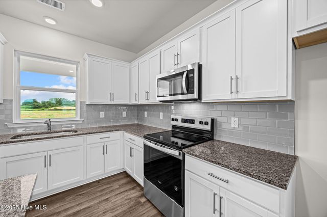 10777 Beard Way, Bailey, NC 27807