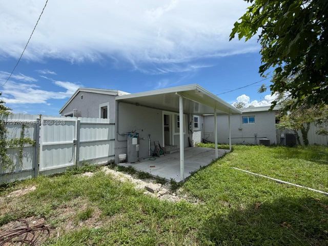 9016 NW 35th Court, Miami, FL 33147